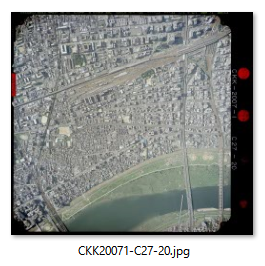 位置情報を持たない航空写真