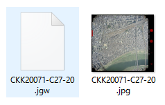 航空写真と対となるワールドファイル